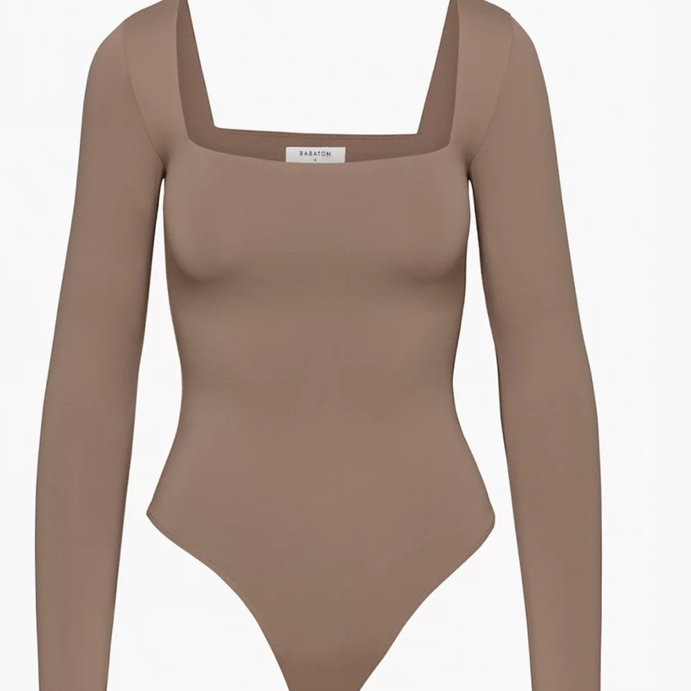 Aritzia Babaton contour long sleeve bodysuit